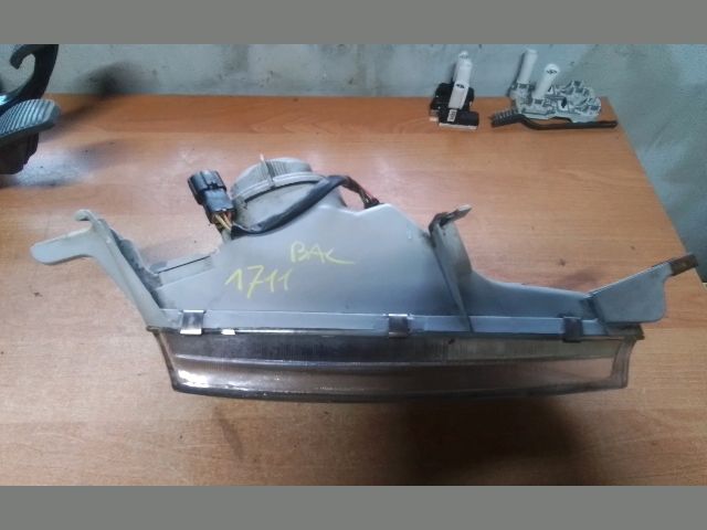 bontott DAEWOO NEXIA Bal Fényszóró