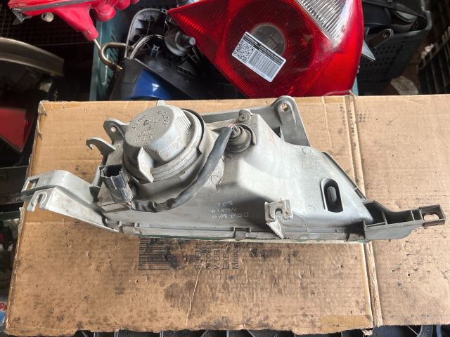 bontott DAEWOO NEXIA Bal Fényszóró