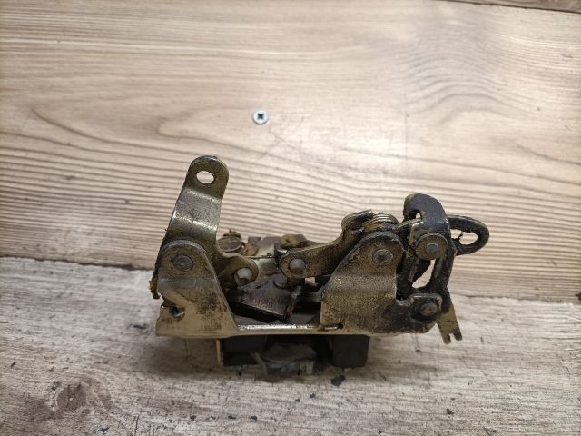 bontott DAEWOO NEXIA Bal hátsó Ajtózár