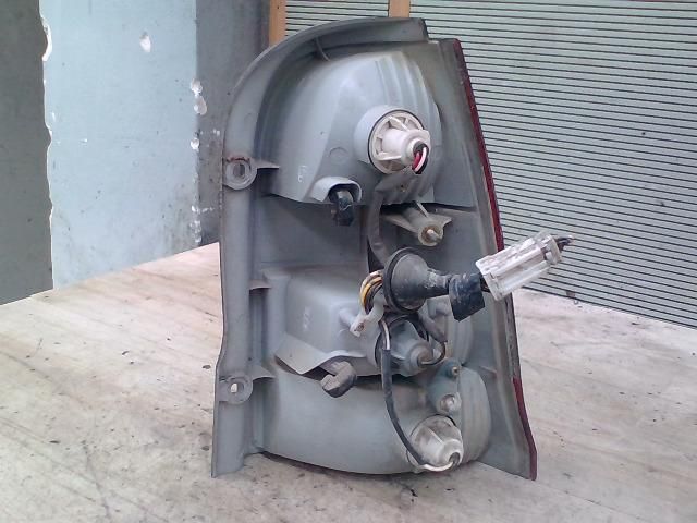 bontott DAEWOO NEXIA Bal Hátsó Lámpa