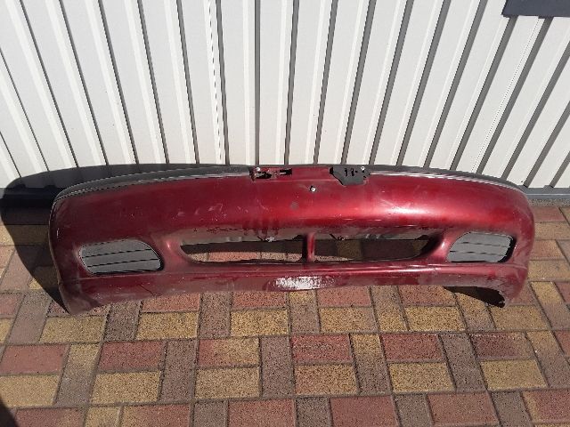 bontott DAEWOO NEXIA Első Lökhárító (Üresen)