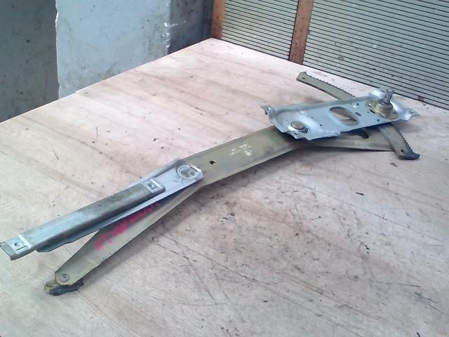 bontott DAEWOO NEXIA Jobb első Ablakemelő Szerkezet (Mechanikus)