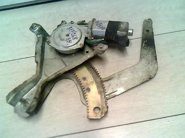 bontott DAEWOO NEXIA Jobb hátsó Ablakemelő Szerkezet (Elektromos)