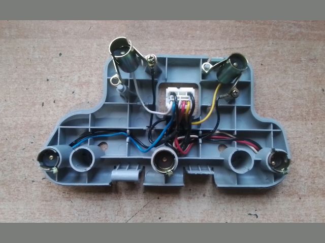 bontott DAEWOO NEXIA Jobb Hátsó Lámpa Foglalat