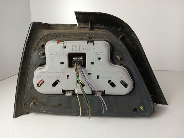 bontott DAEWOO NEXIA Jobb Hátsó Lámpa