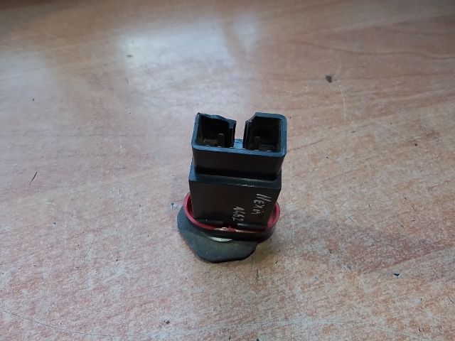 bontott DAEWOO NEXIA Vészvillogó Kapcsoló