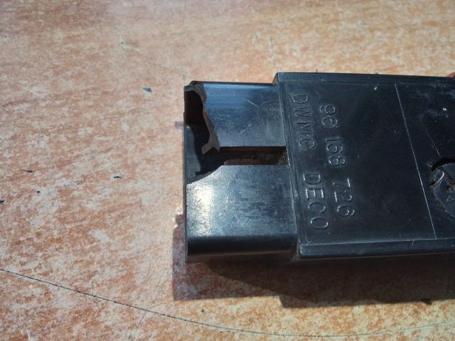 bontott DAEWOO NEXIA Vészvillogó Kapcsoló