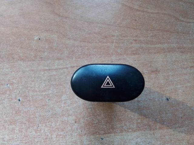 bontott DAEWOO NEXIA Vészvillogó Kapcsoló