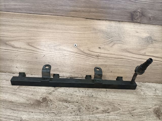 bontott DAEWOO NUBIRA Porlasztó Sor / Híd