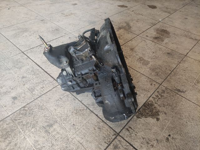 bontott DAEWOO NUBIRA Váltó (Mechanikus)