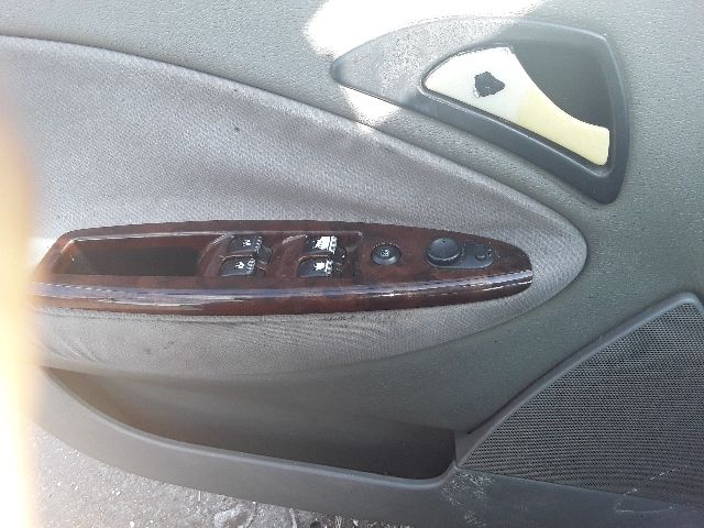 bontott DAEWOO NUBIRA Jobb első Lengőkar