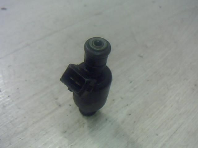 bontott DAEWOO NUBIRA Porlasztó (1 db)