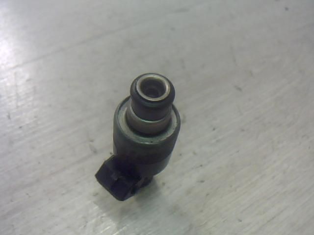 bontott DAEWOO NUBIRA Porlasztó (1 db)