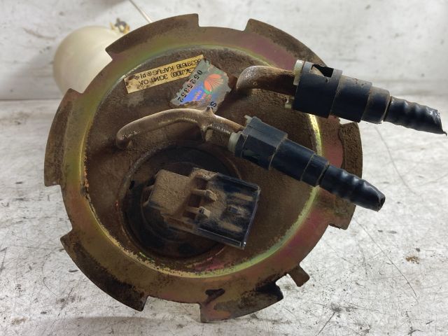 bontott DAEWOO NUBIRA Üzemanyag Szivattyú