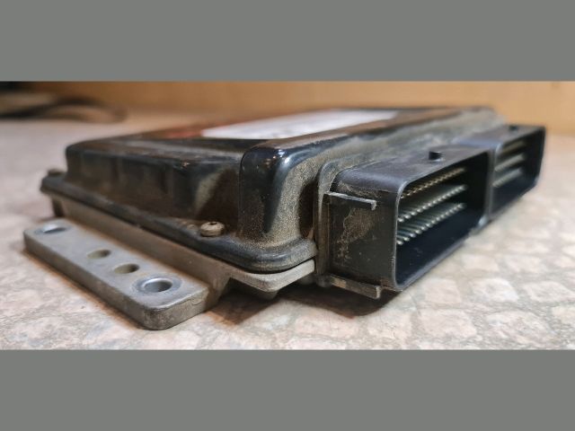 bontott DAEWOO NUBIRA Motorvezérlő