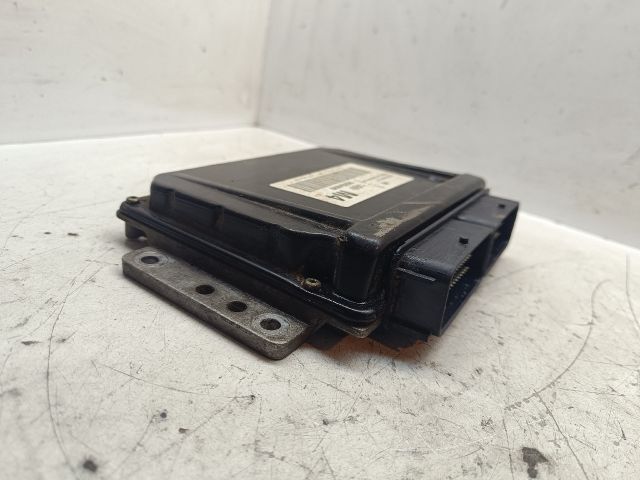 bontott DAEWOO NUBIRA Motorvezérlő