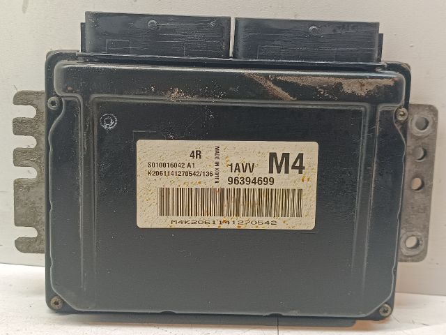 bontott DAEWOO NUBIRA Motorvezérlő