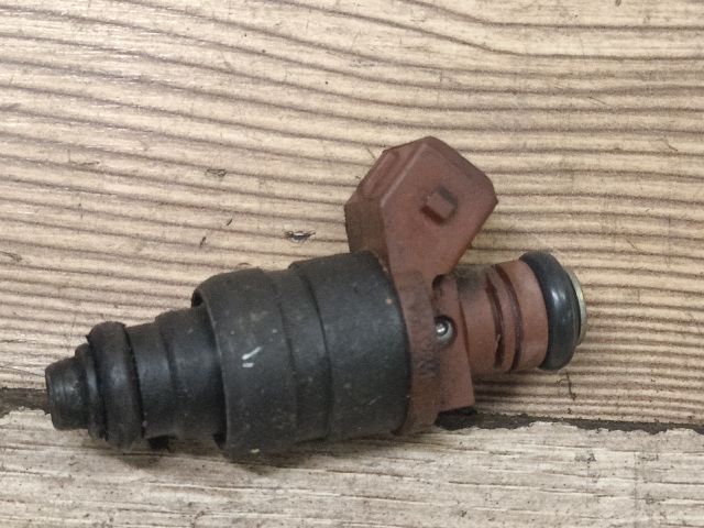 bontott DAEWOO NUBIRA Porlasztó (1 db)