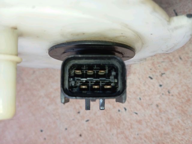 bontott DAEWOO NUBIRA Üzemanyag Szivattyú