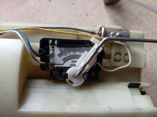 bontott DAEWOO NUBIRA Üzemanyag Szivattyú