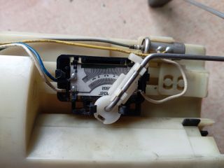 bontott DAEWOO NUBIRA Üzemanyag Szivattyú