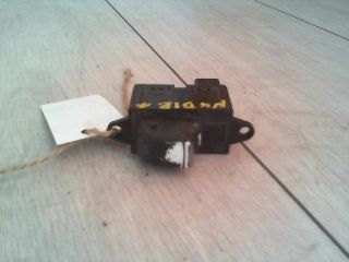 bontott DAEWOO NUBIRA Ablakemelő Kapcsoló (Pozíciófüggetlen)