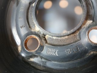 bontott DAEWOO NUBIRA Acélfelni Gumival (1 db)