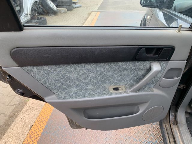 bontott DAEWOO NUBIRA Bal első Ajtó Kárpit