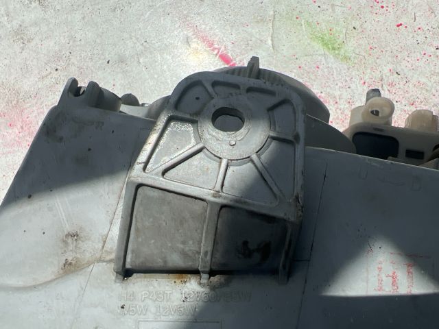 bontott DAEWOO NUBIRA Bal Fényszóró