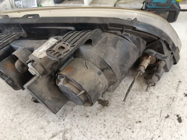 bontott DAEWOO NUBIRA Bal Fényszóró