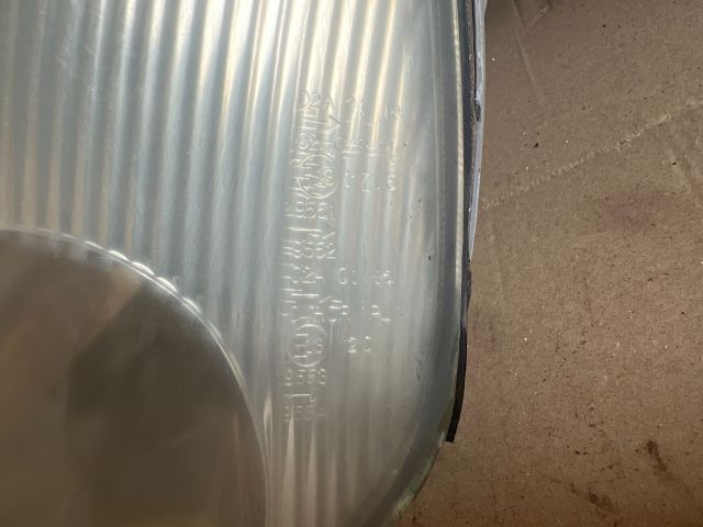 bontott DAEWOO NUBIRA Bal Fényszóró