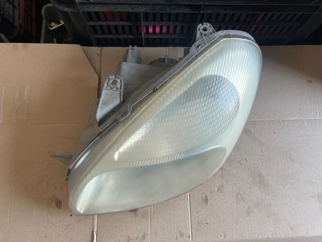 bontott DAEWOO NUBIRA Bal Fényszóró