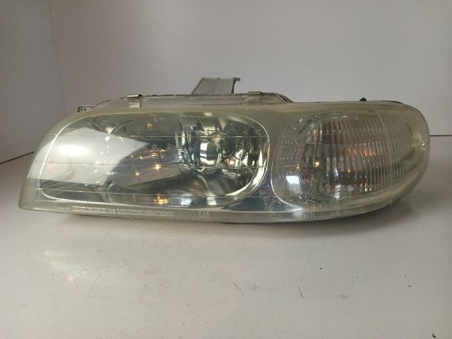 bontott DAEWOO NUBIRA Bal Fényszóró