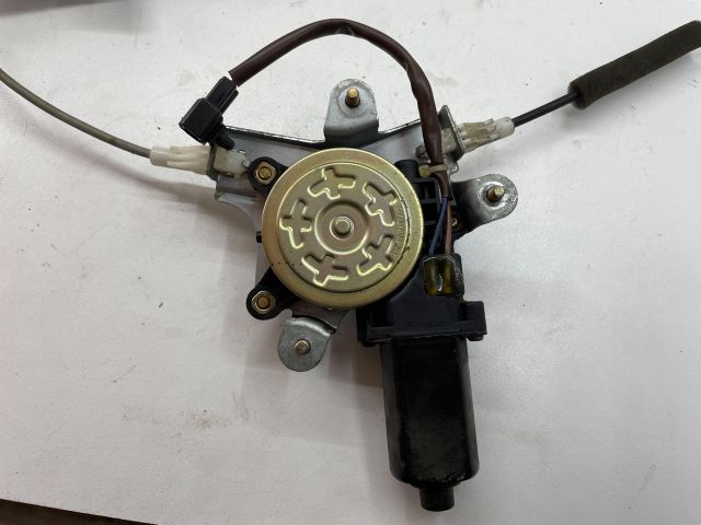 bontott DAEWOO NUBIRA Bal hátsó Ablakemelő Szerkezet (Elektromos)