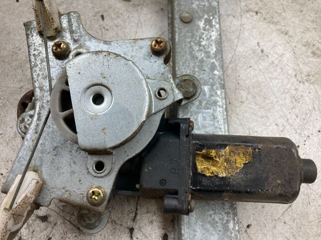 bontott DAEWOO NUBIRA Bal hátsó Ablakemelő Szerkezet (Elektromos)