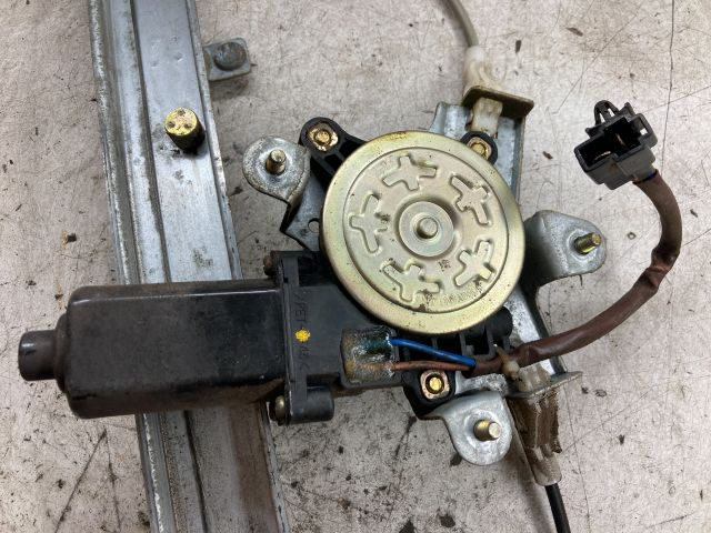 bontott DAEWOO NUBIRA Bal hátsó Ablakemelő Szerkezet (Elektromos)