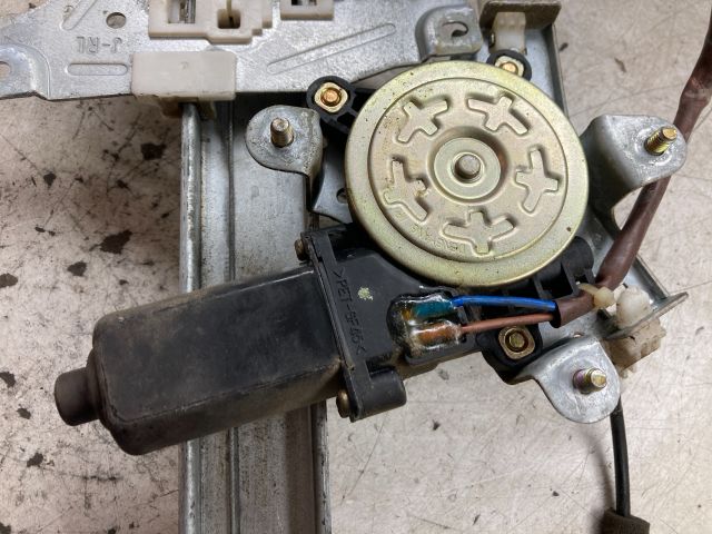 bontott DAEWOO NUBIRA Bal hátsó Ablakemelő Szerkezet (Elektromos)