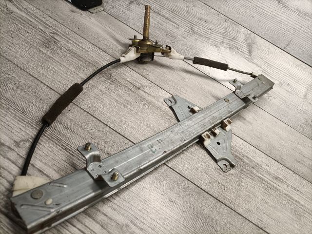 bontott DAEWOO NUBIRA Bal hátsó Ablakemelő Szerkezet (Mechanikus)