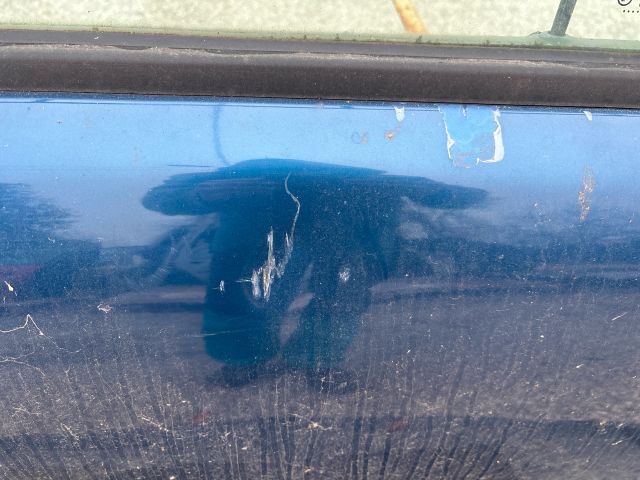 bontott DAEWOO NUBIRA Bal hátsó Ajtó (Részeivel)