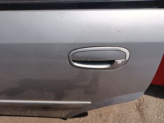 bontott DAEWOO NUBIRA Bal hátsó Ajtó (Részeivel)