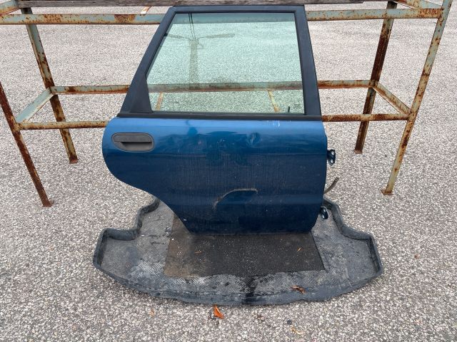 bontott DAEWOO NUBIRA Bal hátsó Ajtó (Részeivel)