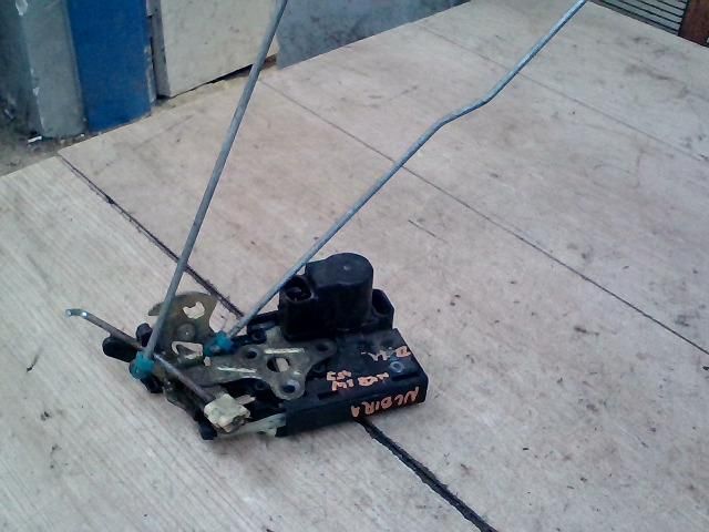 bontott DAEWOO NUBIRA Bal hátsó Ajtózár