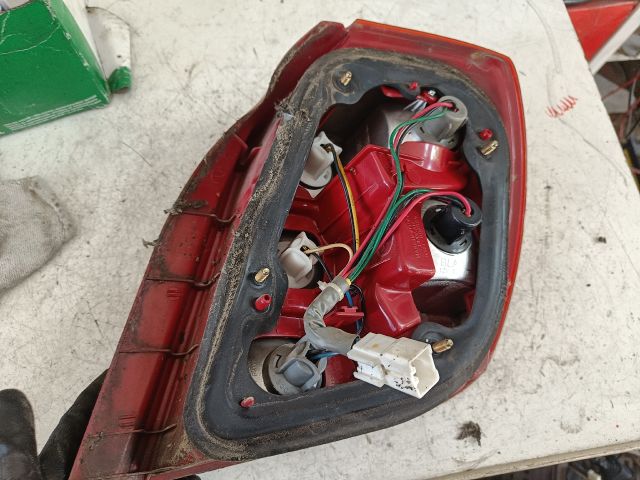 bontott DAEWOO NUBIRA Bal Hátsó Lámpa