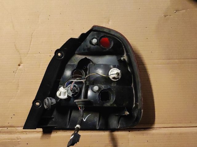 bontott DAEWOO NUBIRA Bal Hátsó Lámpa