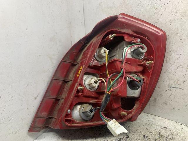 bontott DAEWOO NUBIRA Bal Hátsó Lámpa