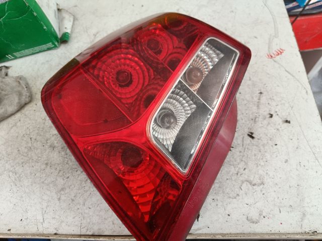 bontott DAEWOO NUBIRA Bal Hátsó Lámpa