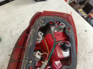 bontott DAEWOO NUBIRA Bal Hátsó Lámpa