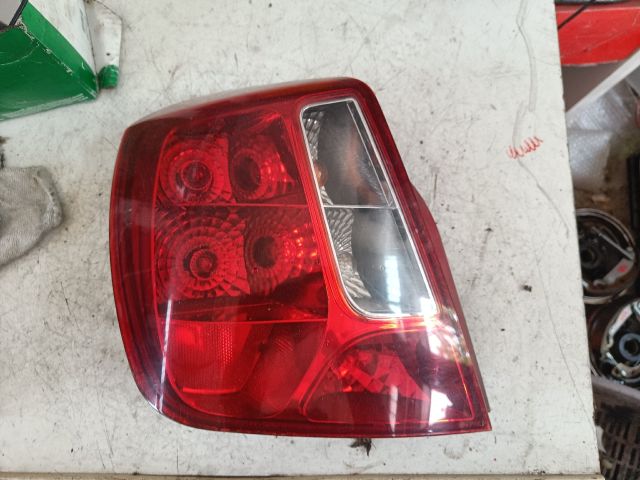 bontott DAEWOO NUBIRA Bal Hátsó Lámpa