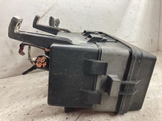 bontott DAEWOO NUBIRA Biztosítéktábla Doboz