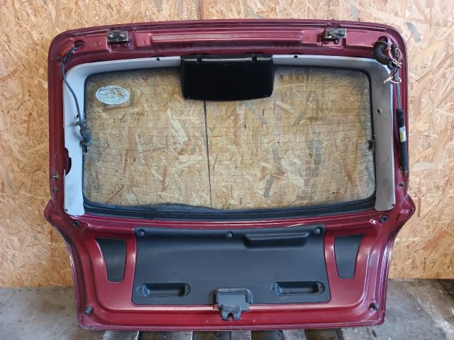 bontott DAEWOO NUBIRA Csomagtérajtó (Részeivel)